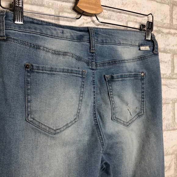 Sky & Sparrow Cropped Distressed Flairs - Picture 7 of 8